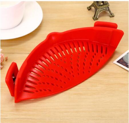 AurevoHub™ ClipMate™ Silicone Clip-On Funnel Strainer  – Effortless Draining with Universal Fit